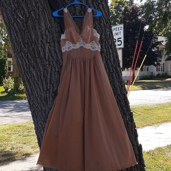 Stunning Vintage Long Lingerie Dressing Gown‎ Lace - Picture 1 of 9